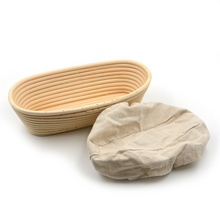  BBakers Oval Banneton w Liner 25cm